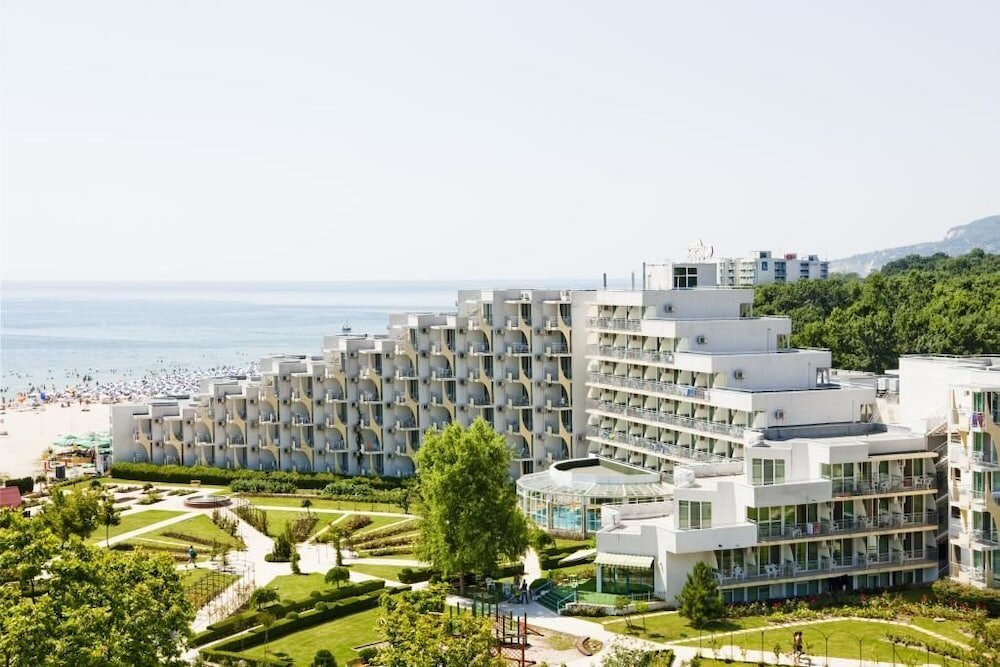 Фото 158719080896