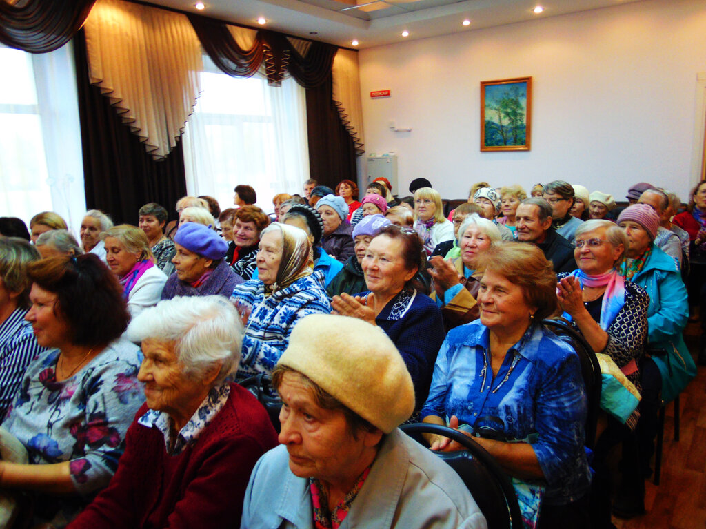 Social service Interdistrict complex center of social service of the population in Kotelnichsky district, Kotelnich, photo