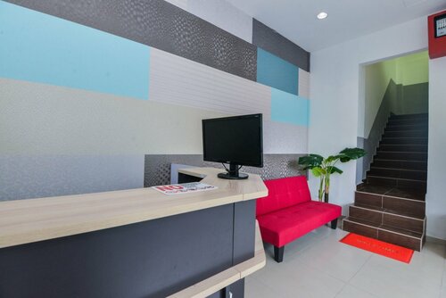 Гостиница Alpha Hotel в Кота-Кинабалу