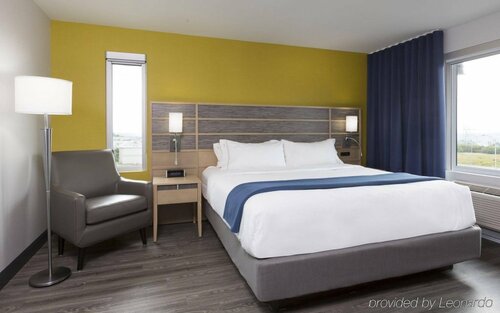Гостиница Holiday Inn Express Quebec City - Sainte Foy в Сент-Фуа