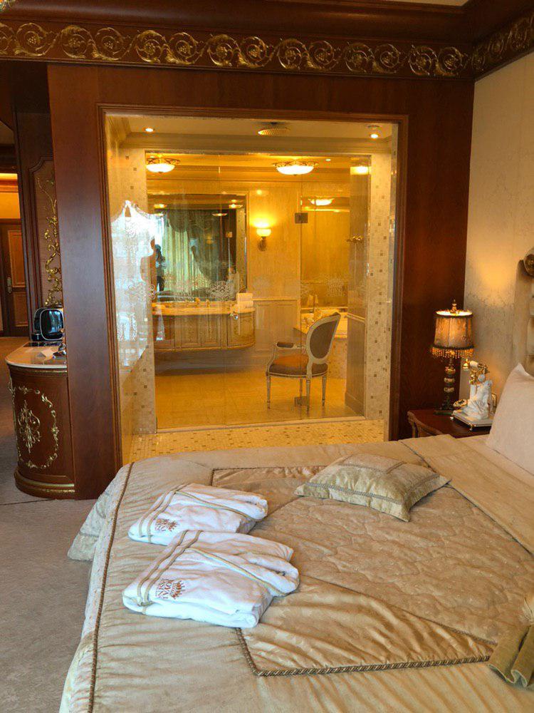 Фото Royal Casino SPA & Hotel Resort