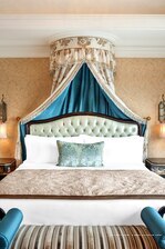 Фото The Castle Hotel a Luxury Collection Hotel Dalian