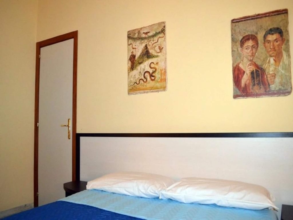 Фото Roma Capoccia B&b