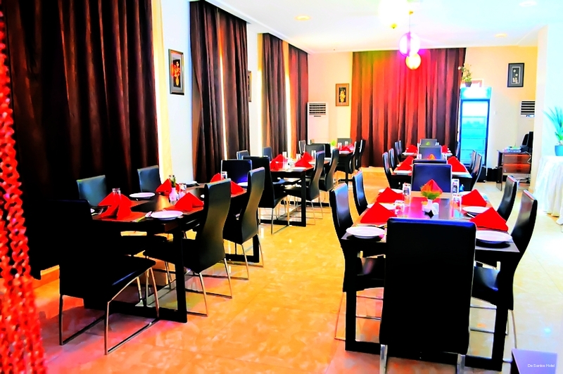 Фото De Santos Hotel