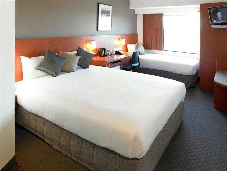 Фото Novotel Hamilton Tainui