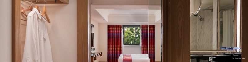 Фото The Riviera Hotel