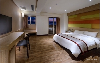 Фото Cheng Pao Hotel