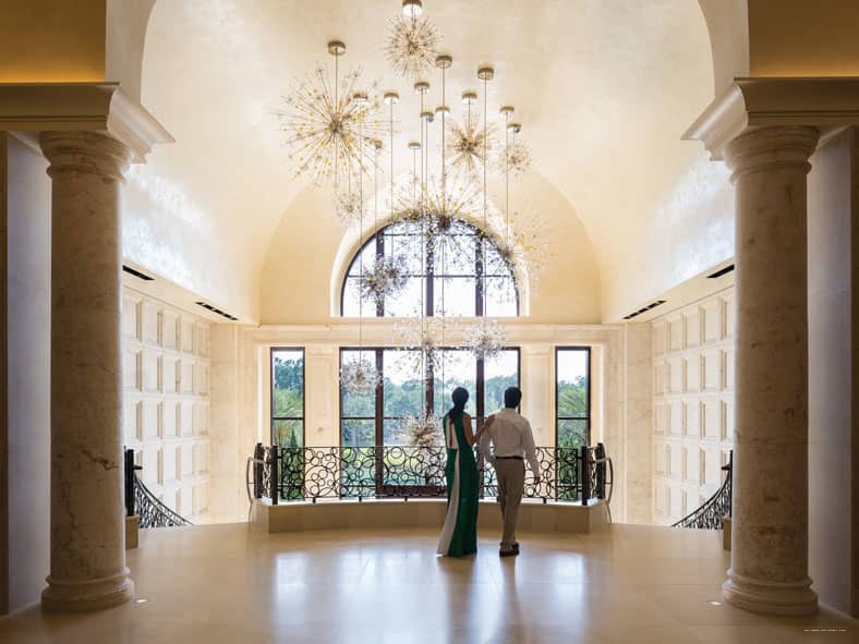 Фото Four Seasons Hotel George V