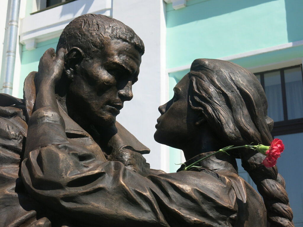 Прощание славянки на белорусском вокзале