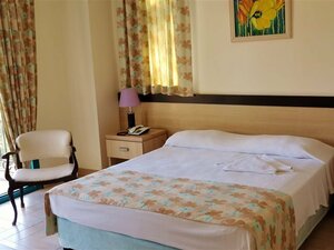 Club Nimara Beach Resort Otel - All Inclusive (Mugla, Marmaris, Tepe Mah., Kubilay Alpugan Sok., 2A), hotel
