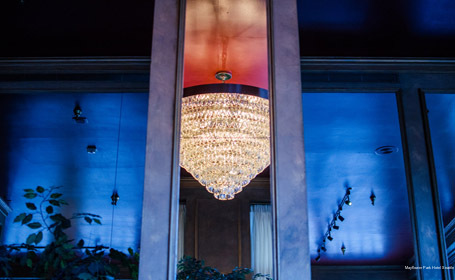 Фото Mayflower Park Hotel