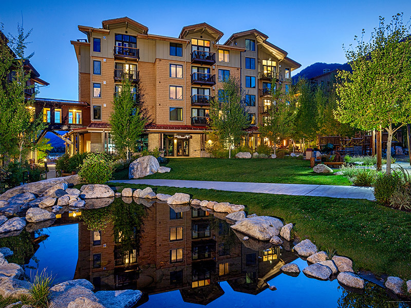 Фото Hotel Terra Jackson Hole - A Noble House Resort