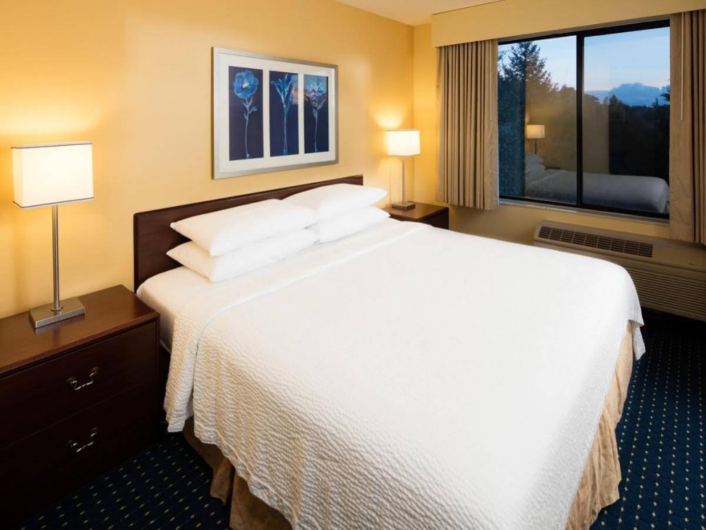 Фото Holiday Inn & Suites Bothell, an Ihg Hotel
