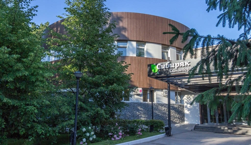 Фото отеля 1