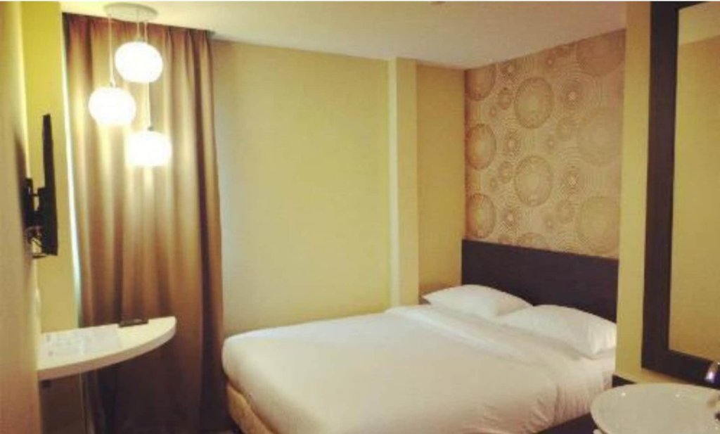 Фото Oyo 1009 Regalo Hotel