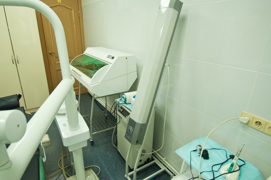 Dokomit Dental Center, dental clinics, Хабаровск, Ленинградская улица, 15А - Yan