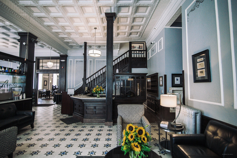 Фото The Continental Hotel
