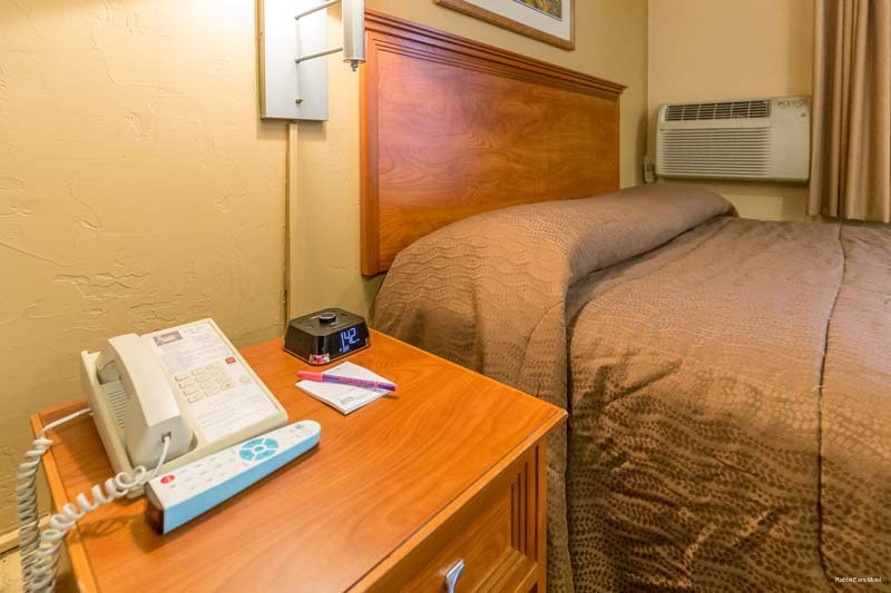 Фото Rabbit Ears Motel