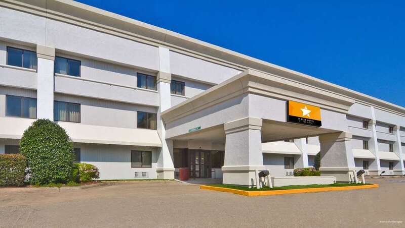 Фото Americana Inn Farmingdale