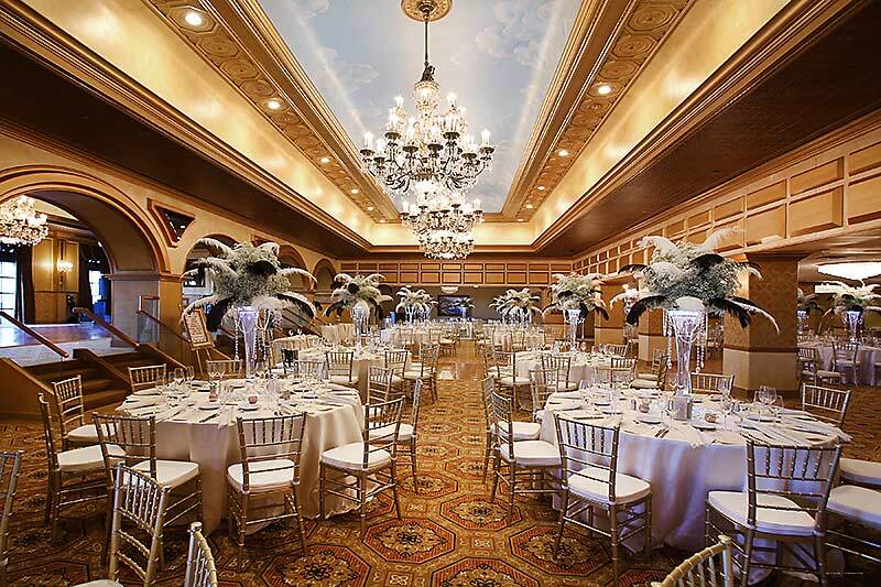 Фото The Claridge Hotel