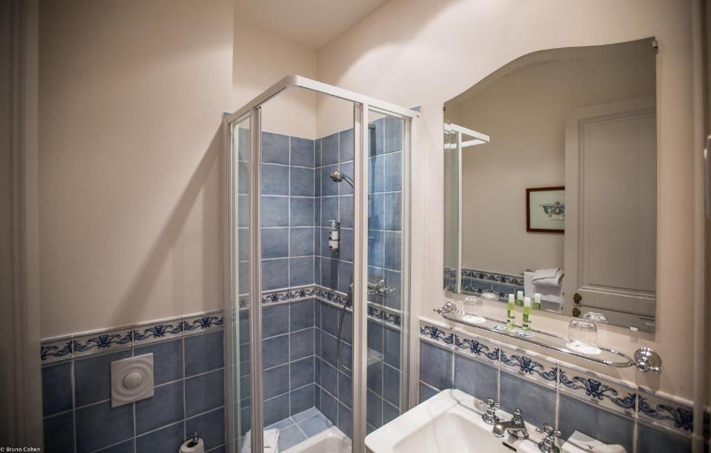 Фото Chateau De La Tour