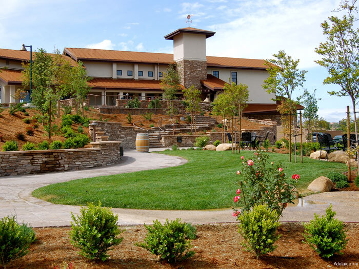 Фото Adelaide Inn