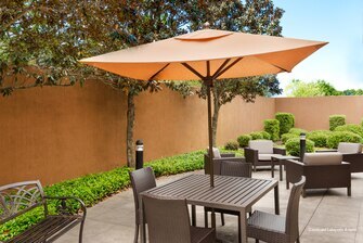 Фото Courtyard by Marriott Lafayette Airport