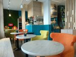 Coffee Molly (Romantikov Street, 2), cafetería
