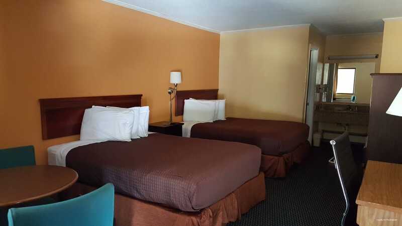 Фото Loyalty Inn Rockingham