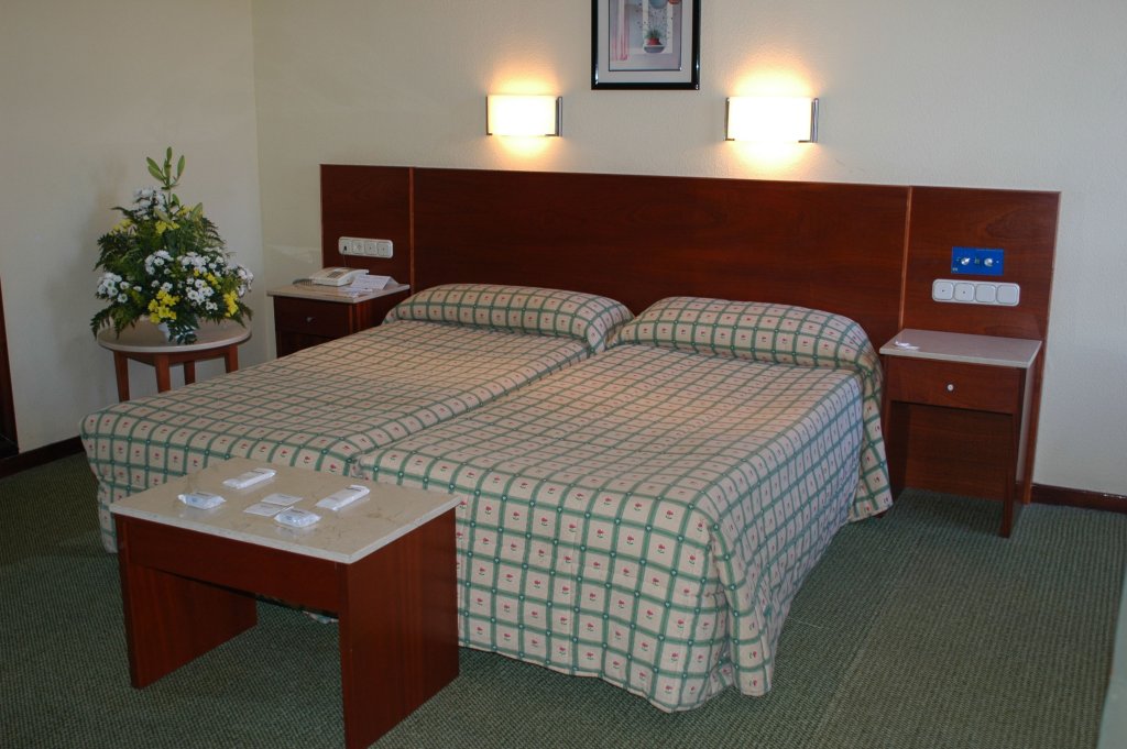 Фото Hotel Macia Sevilla Kubb