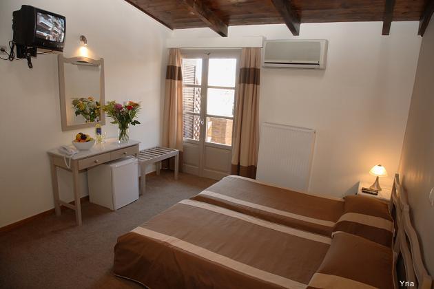 Фото Yria Hotel