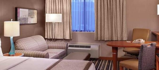 Фото Holiday Inn Express Akron Nw - Fairlawn, an Ihg Hotel