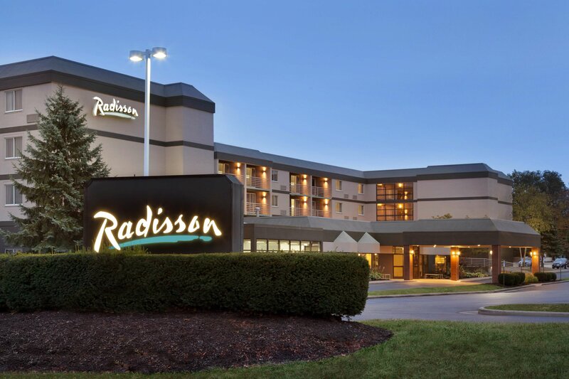 Гостиница Radisson Hotel Akron/Fairlawn