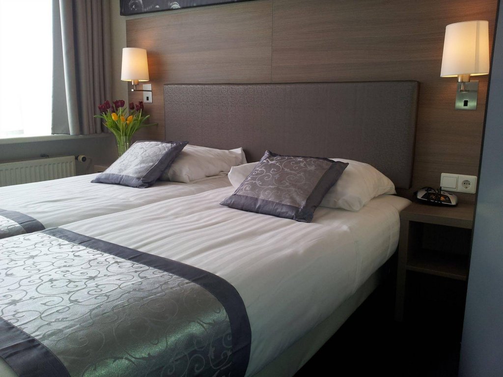 Фото The Concert Hotel