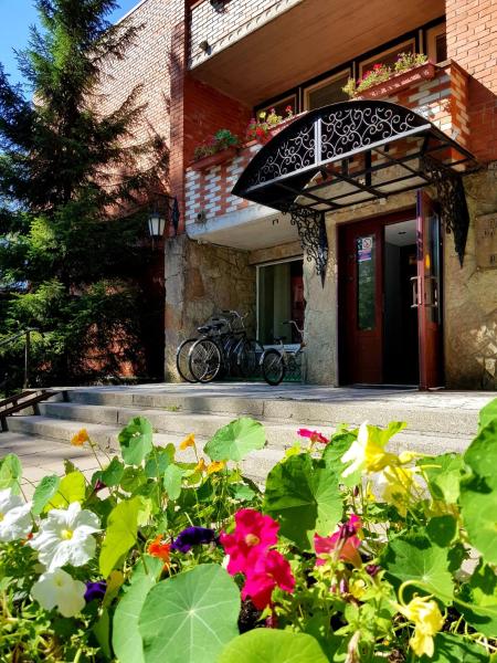 Фото отеля 2