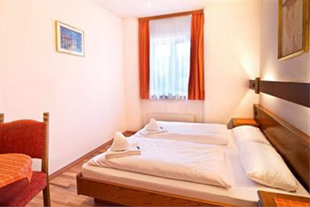 Фото Hotel Gisela