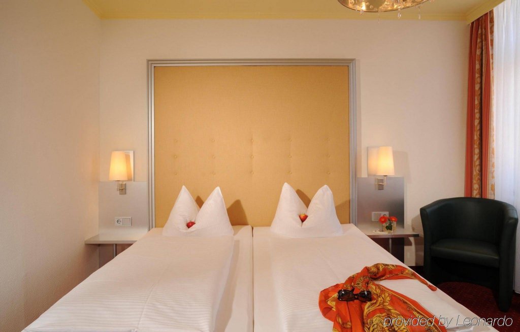 Фото Hotel Celler Hof