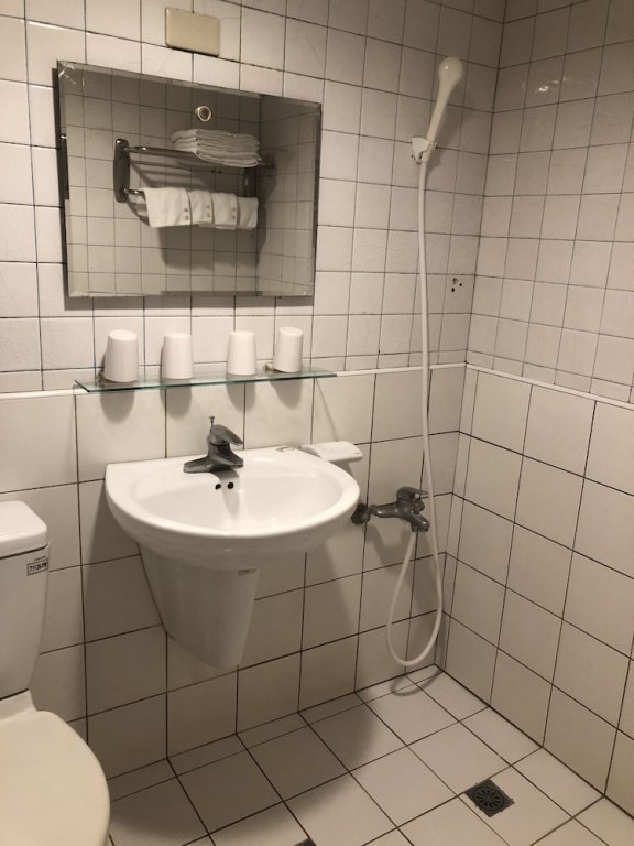 Фото Yinglun Hotel