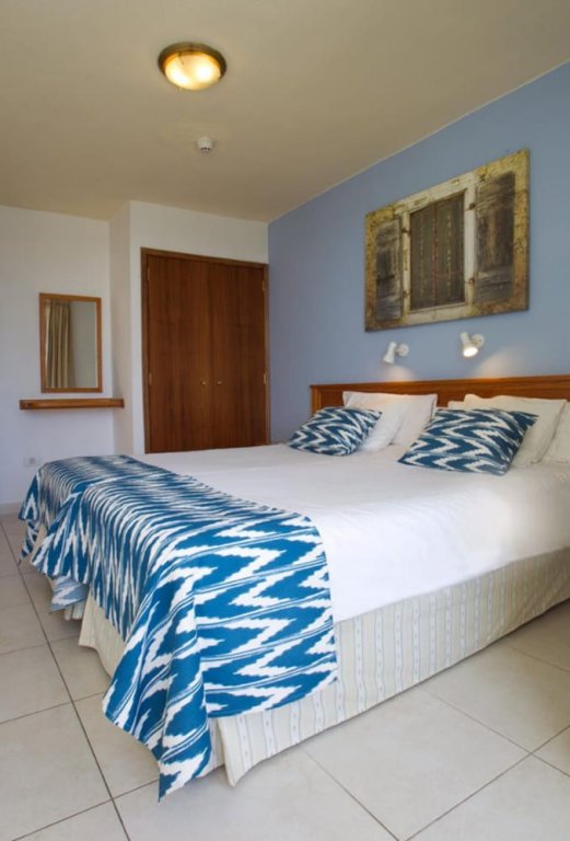 Фото Aparthotel Playa del Sol - Adults Only