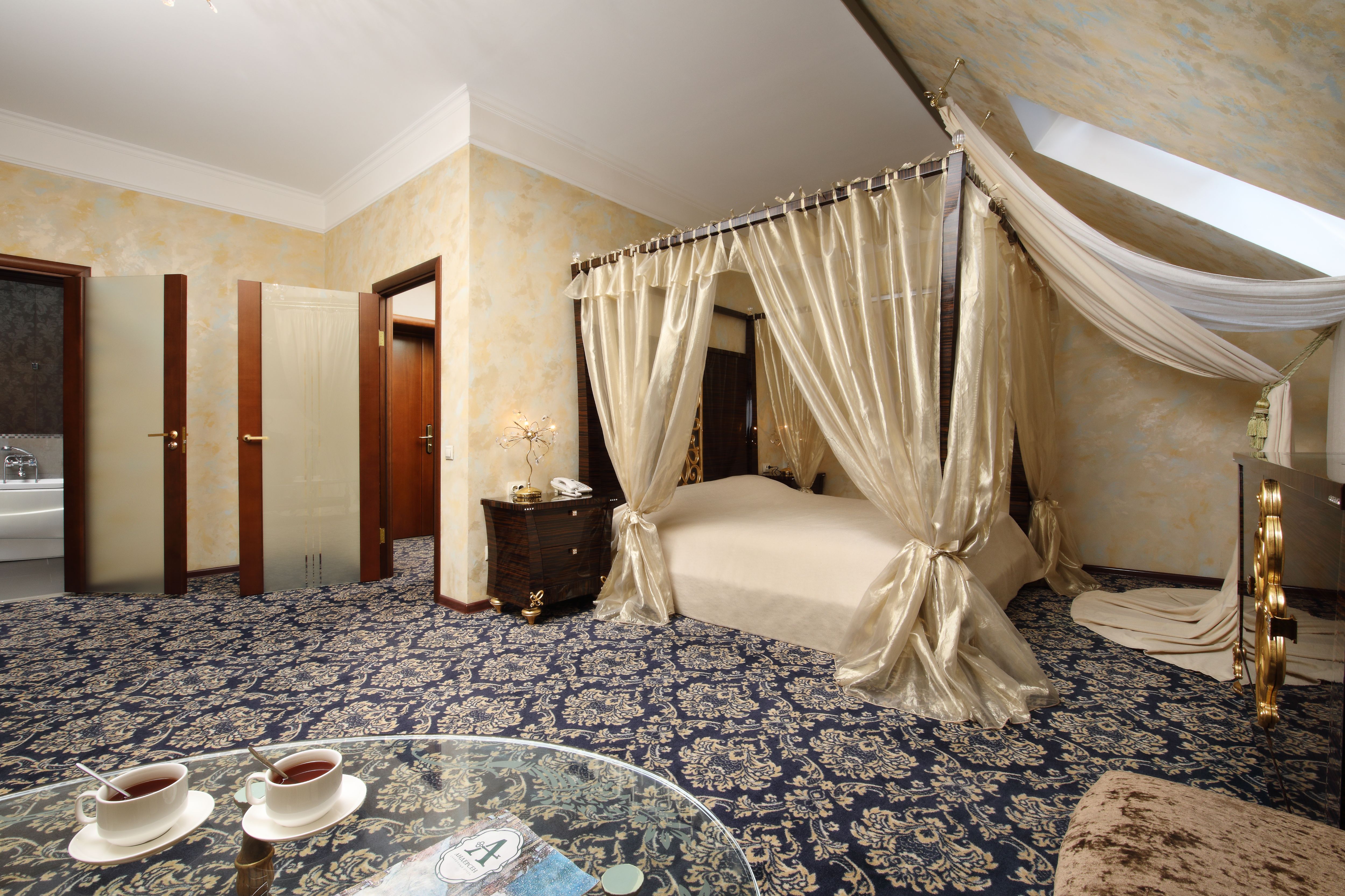 Фото Dombai Palace