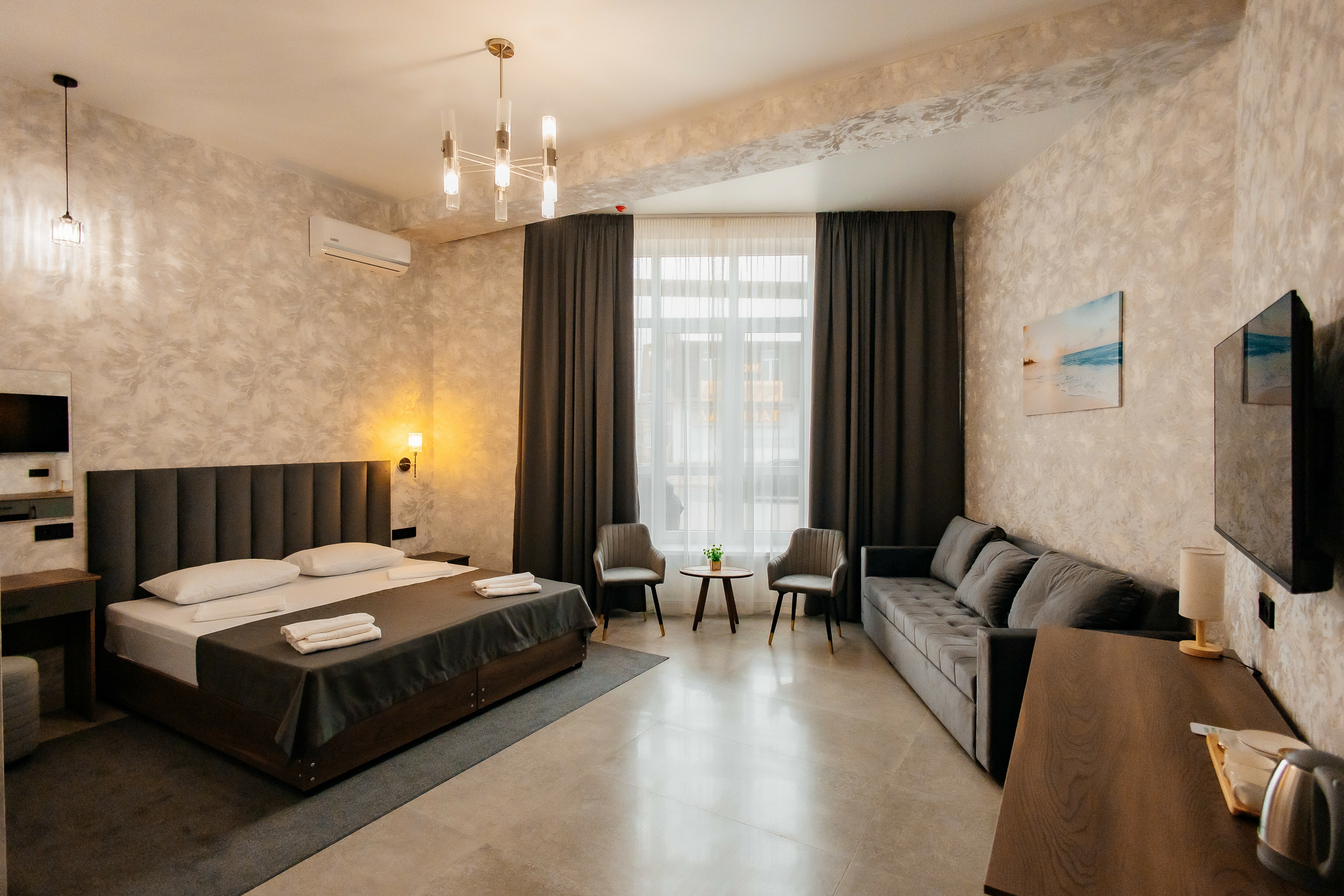 Фото отеля 2