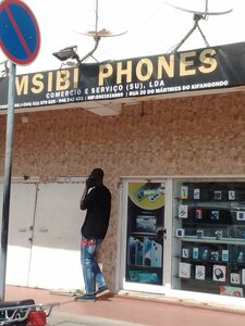 Msibi Phones (Luanda, Rua 20), items for mobile phones