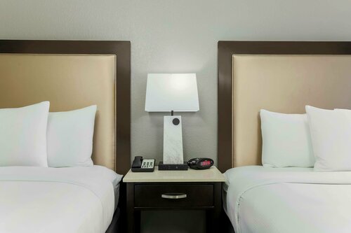 Гостиница DoubleTree by Hilton Austin - University Area в Остине