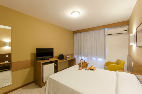 Гостиница Atobá Praia Hotel в Балнеариу-Камбориу