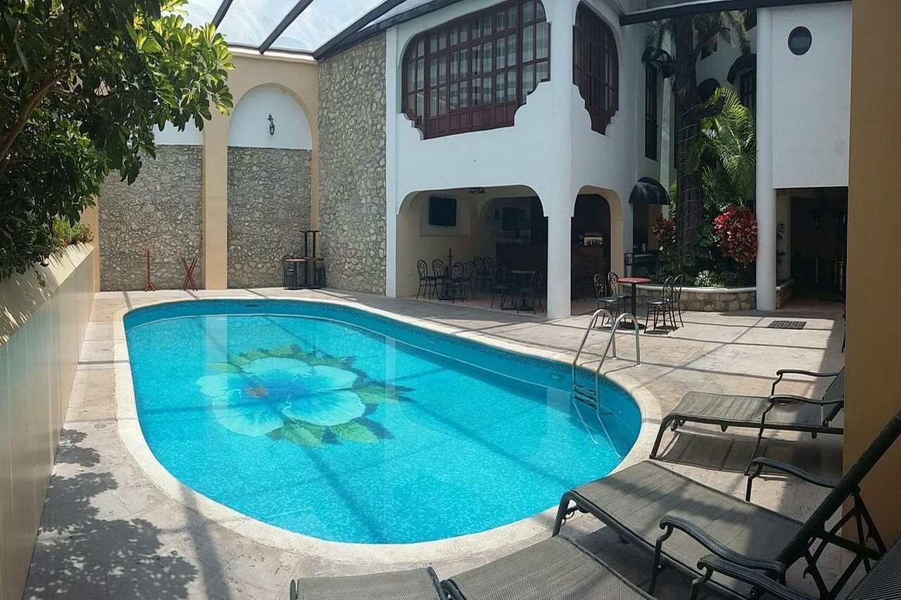 Фото отеля 3