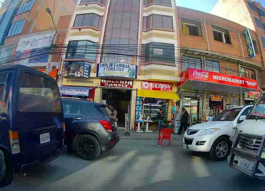 Shopping mall Danely Gallery, El Alto, photo
