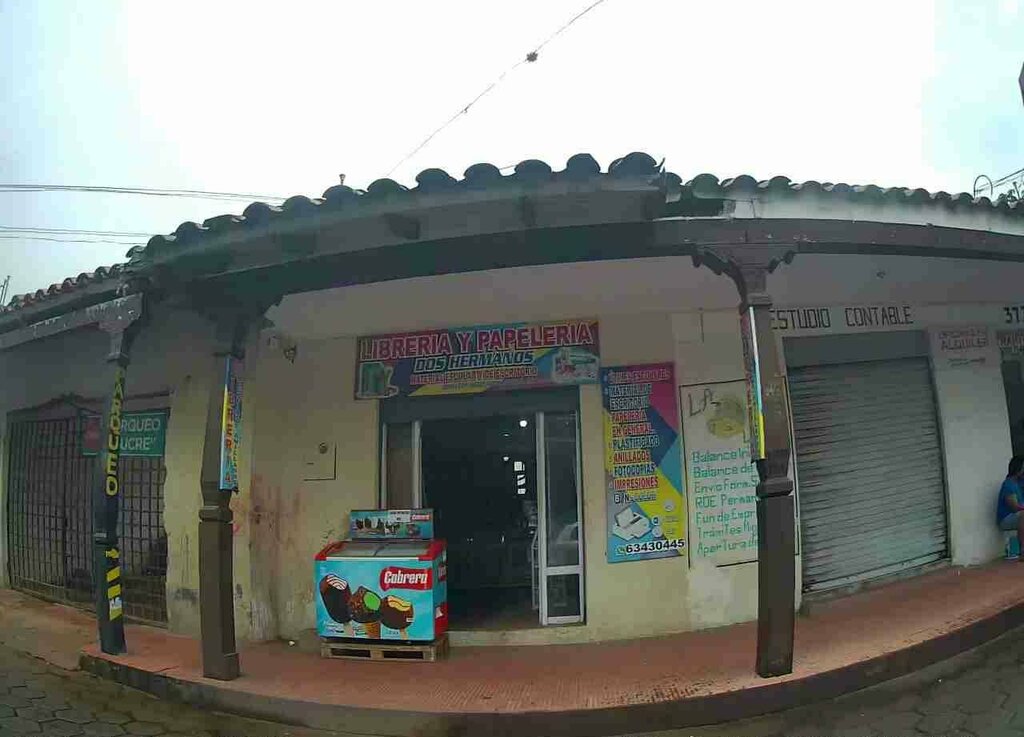 Stationery store Dos Hermanos, Santa Cruz de la Sierra, photo