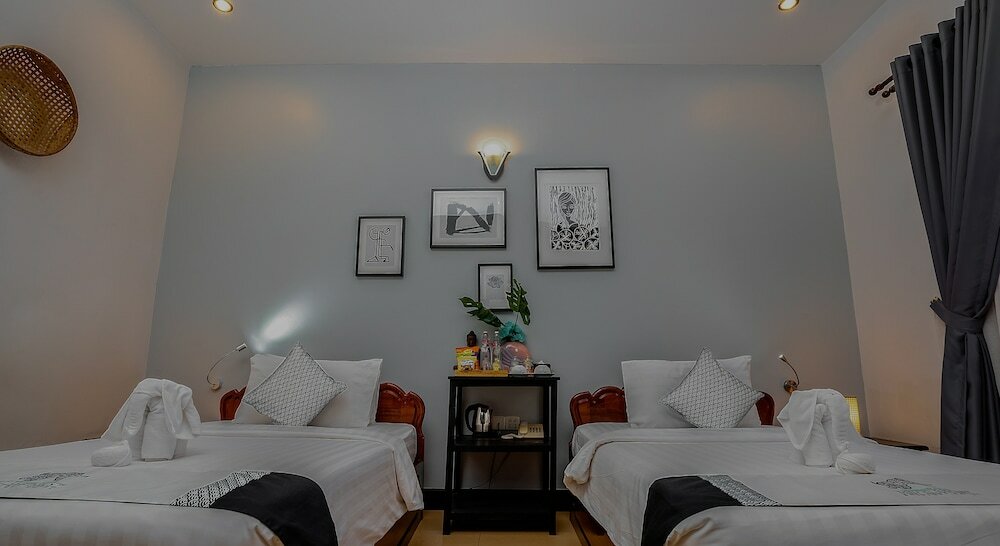 Фото Baby Elephant Boutique Hotel