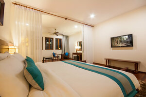 Гостиница Lotus Blanc Resort