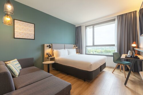 Гостиница Holiday Inn Barcelona-Sant Cugat, an Ihg Hotel